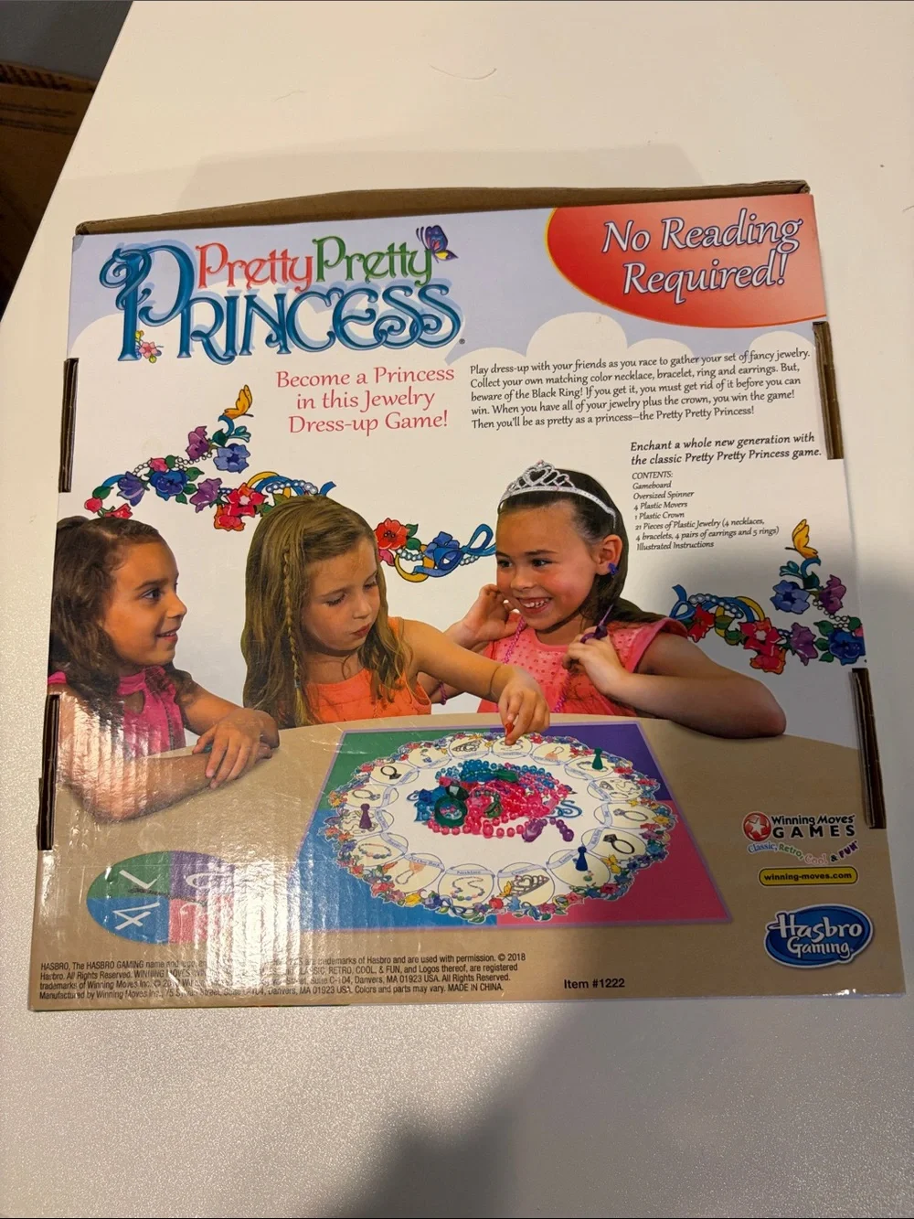 Hasbro Pretty Pretty Princess Game - Pink, Blue, Green